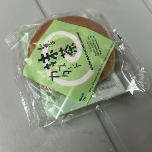 dorayaki (matcha) / 铜锣烧（抹茶味）